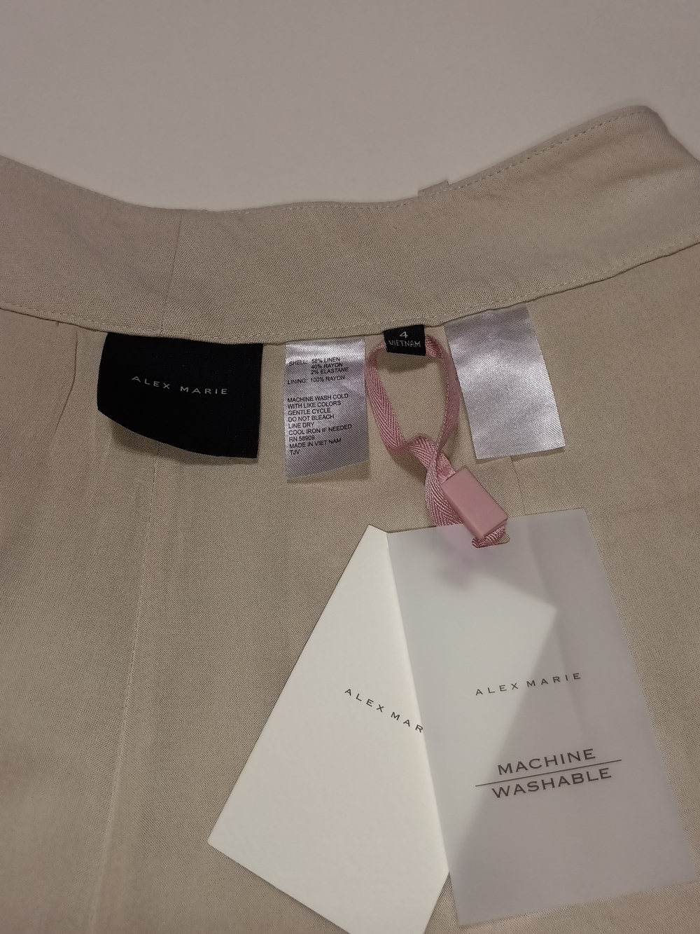 Alex Marie Tailored Linen Blend High-Waist Pleated Wide Leg Beige Shorts Size 4 - Picture 15 of 15